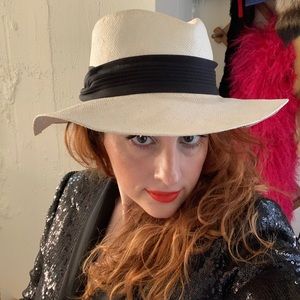 Vintage 70s Does 40s Smooth Criminal White Fedora